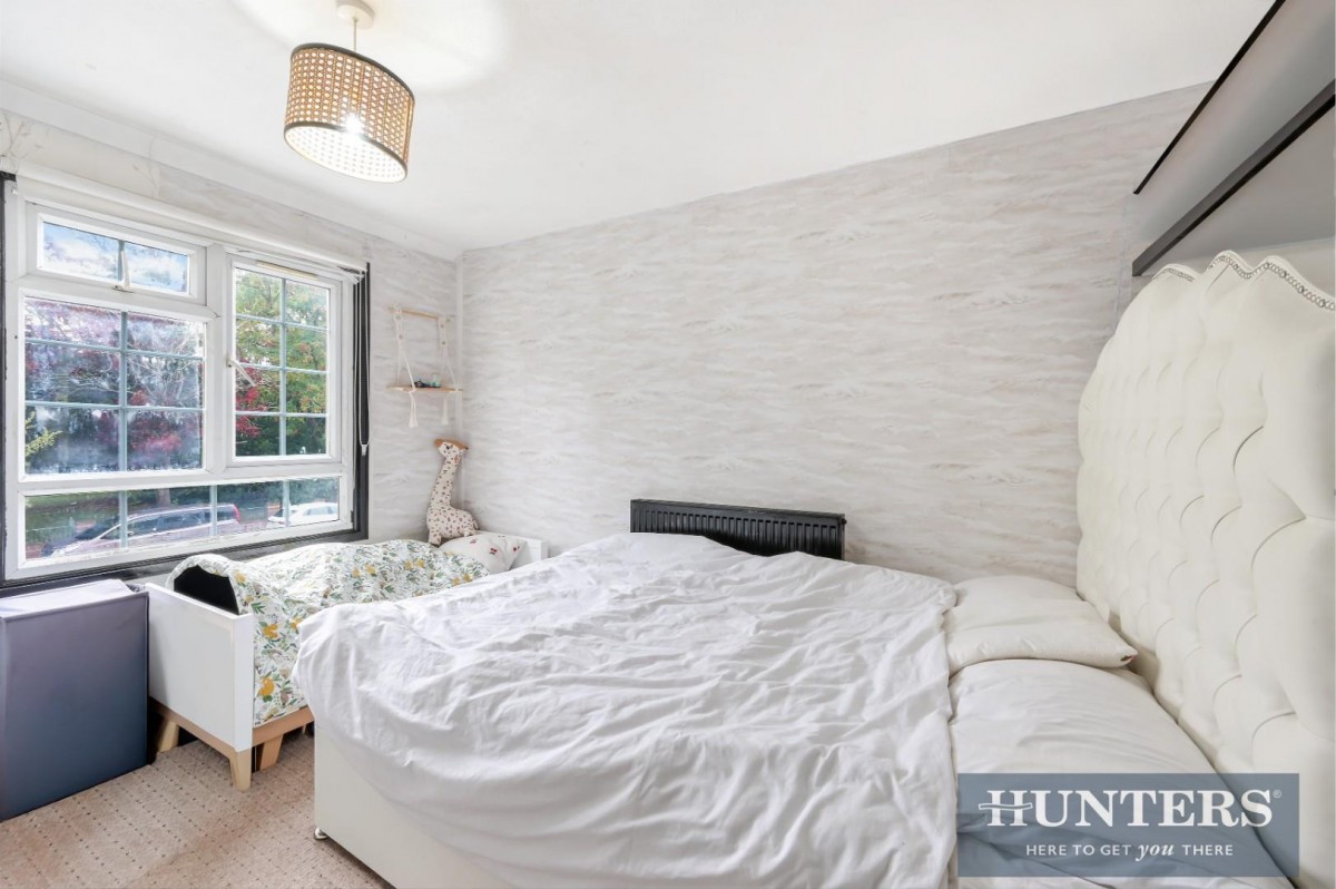 Redwood Estate, Hounslow