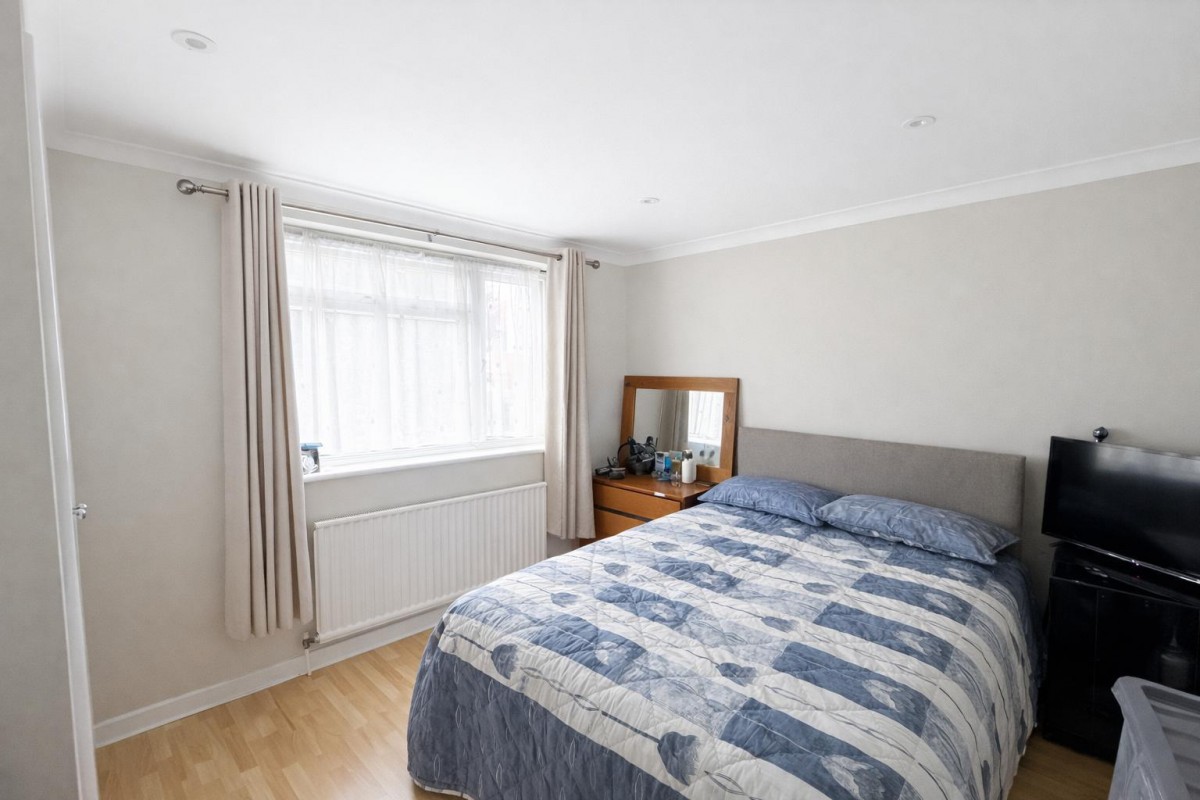 Cleveland Gardens, Worcester Park