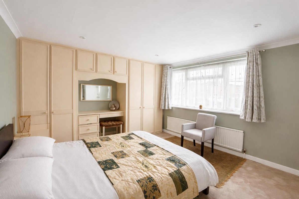 Cleveland Gardens, Worcester Park