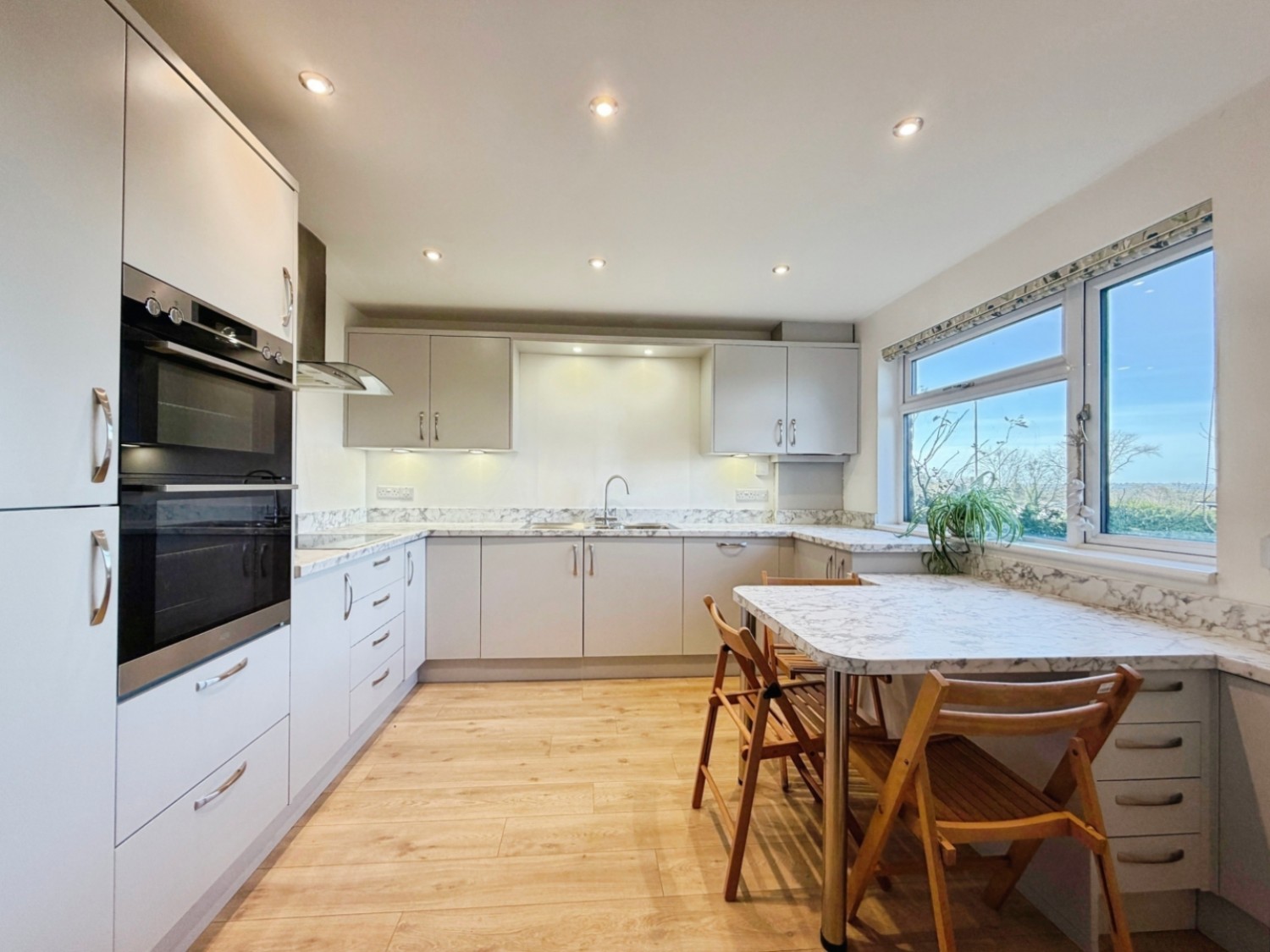 Eastwell Barn Mews, Tenterden