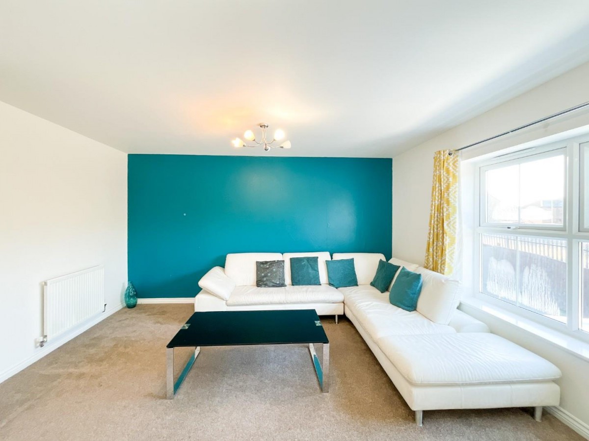 Highfield Chase, Dewsbury