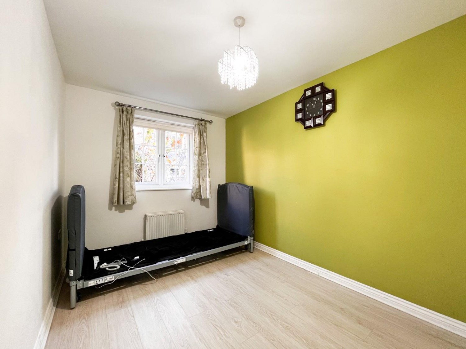 Highfield Chase, Dewsbury