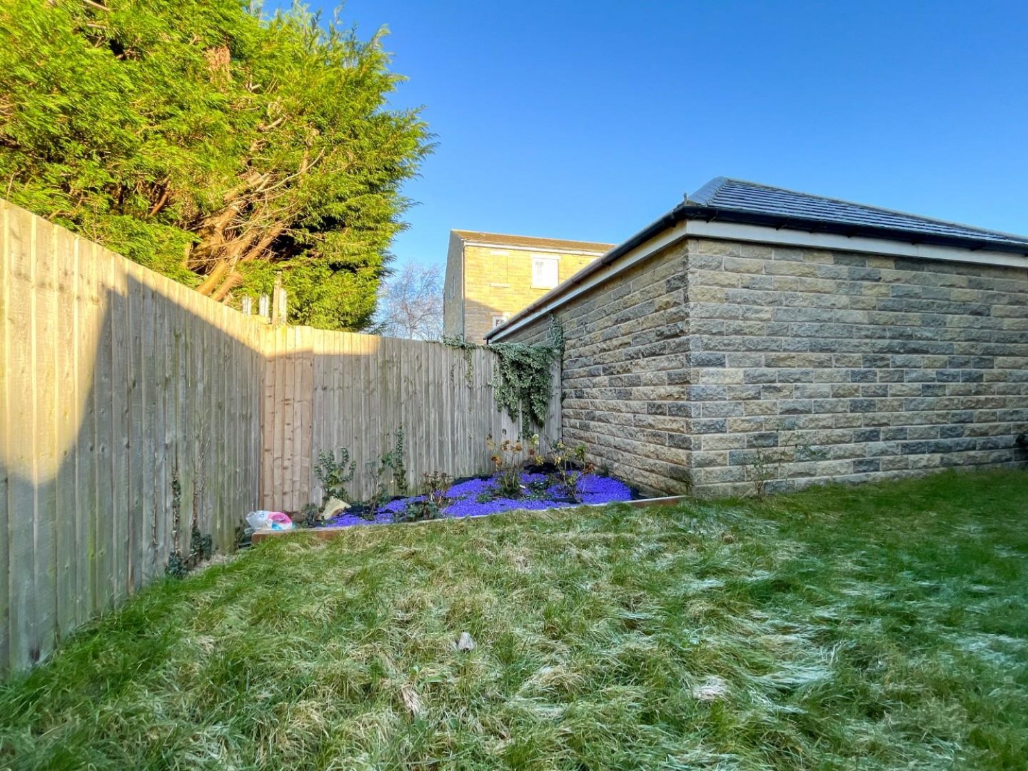 Highfield Chase, Dewsbury