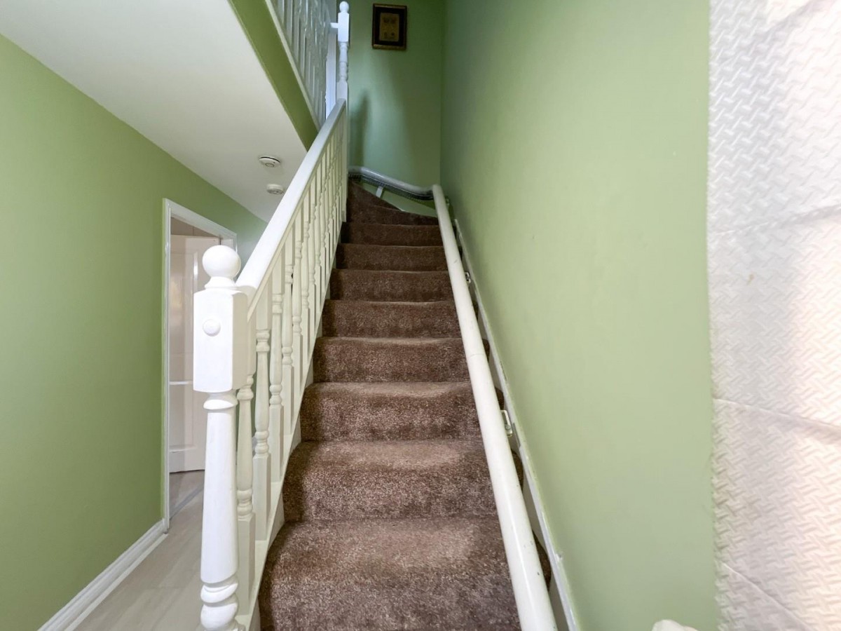 Highfield Chase, Dewsbury