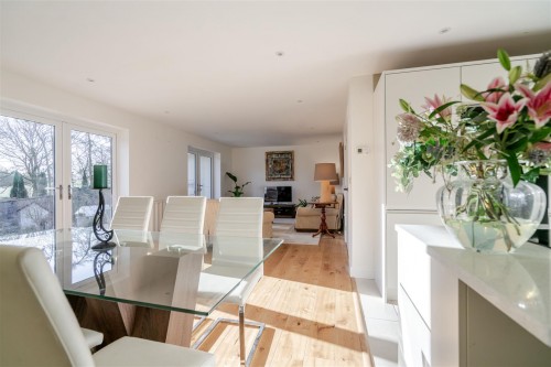 Flasby Garth, Flasby