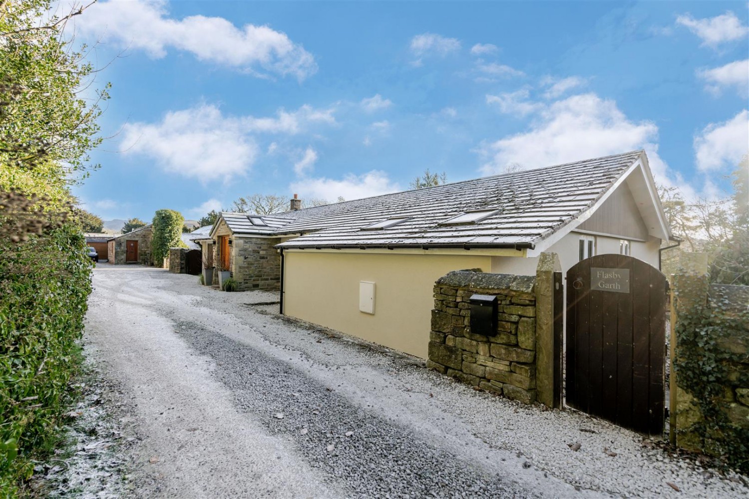 Flasby Garth, Flasby