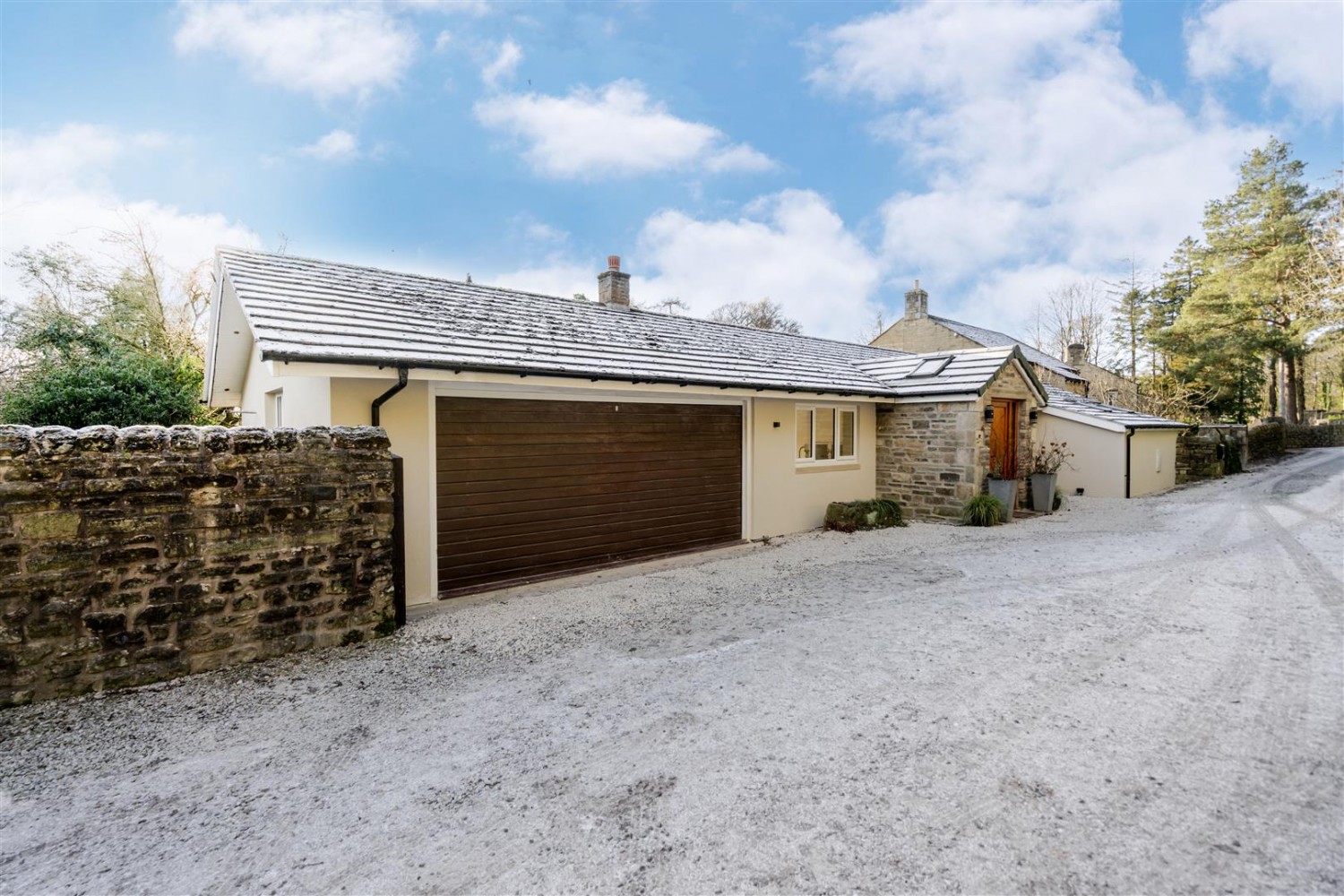 Flasby Garth, Flasby