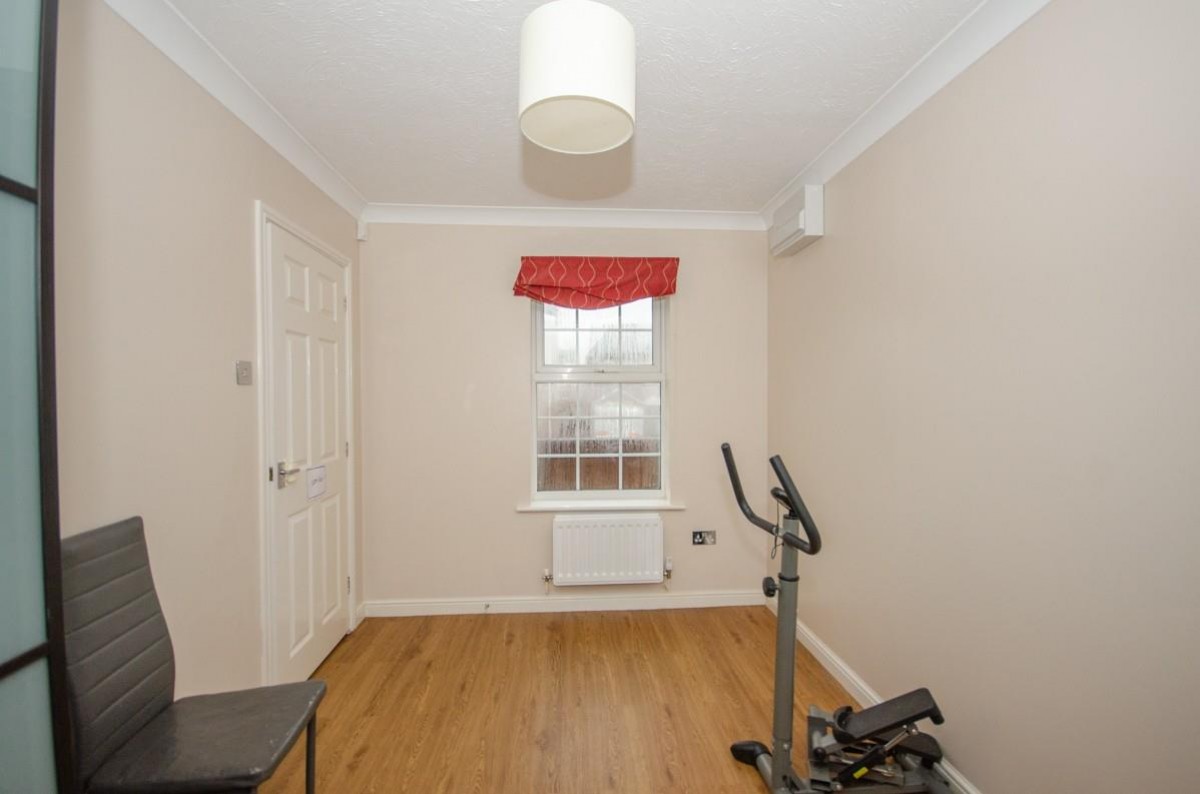 Pinkers Mead, Emersons Green, Bristol, Bs16 7EJ