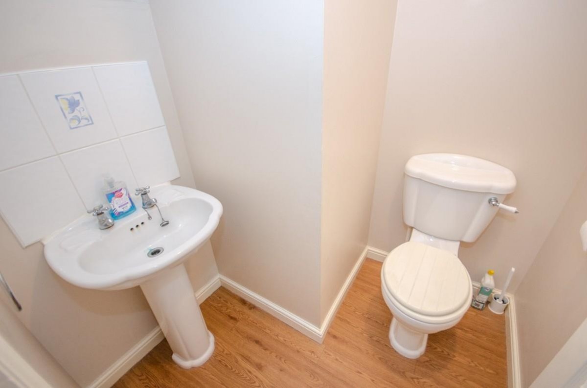 Pinkers Mead, Emersons Green, Bristol, Bs16 7EJ