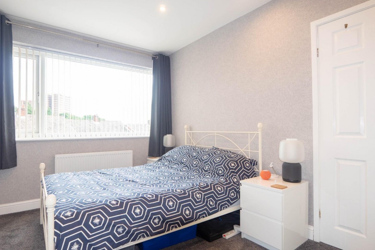 Somerdale Close, Bramley, LS13 4RZ