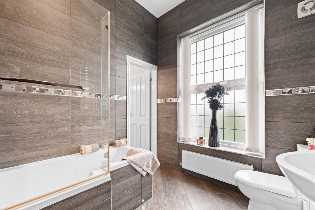 Station Road, Brimington, Chesterfield, S43 1LJ