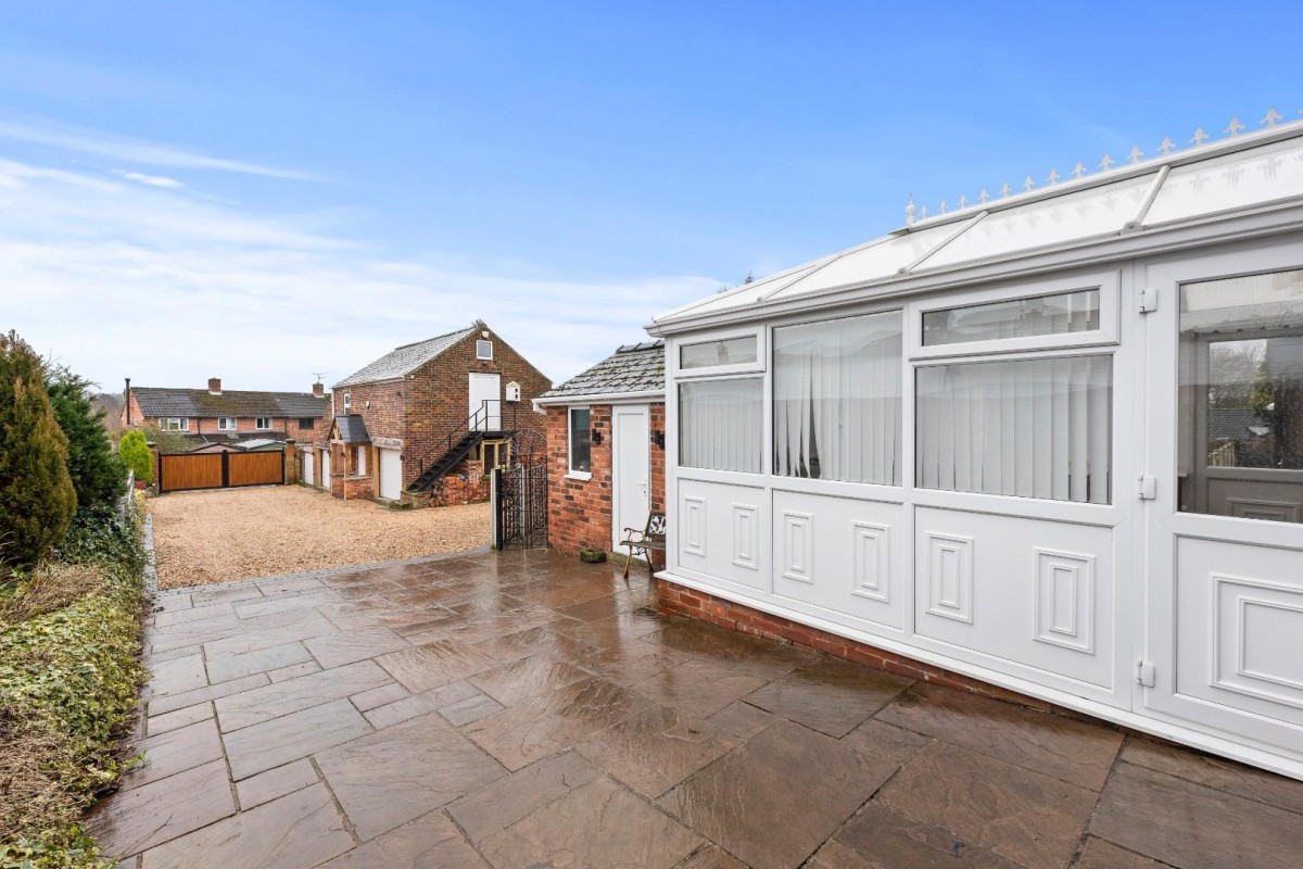 Station Road, Brimington, Chesterfield, S43 1LJ