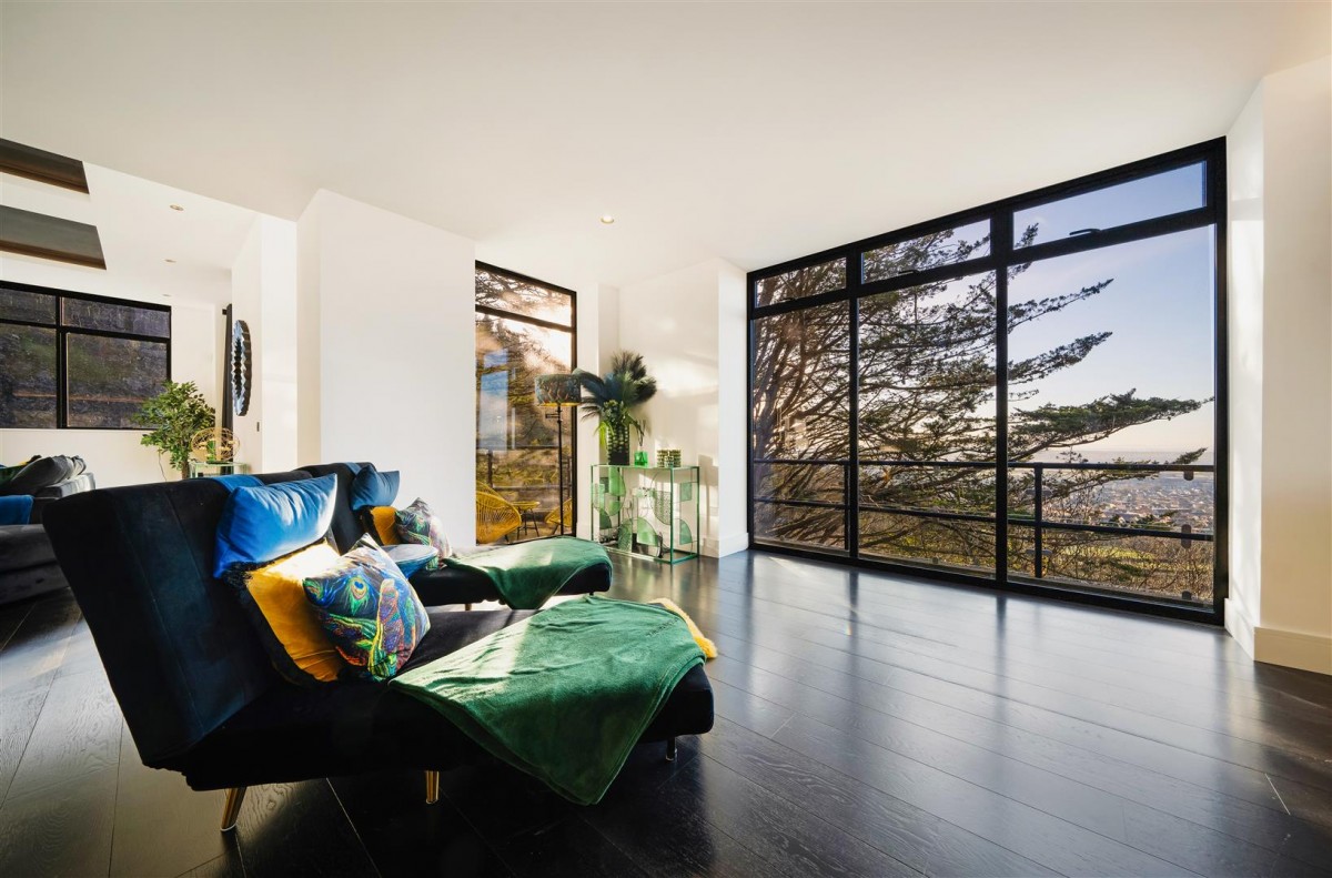 The Woodlands Estate, Cheddar