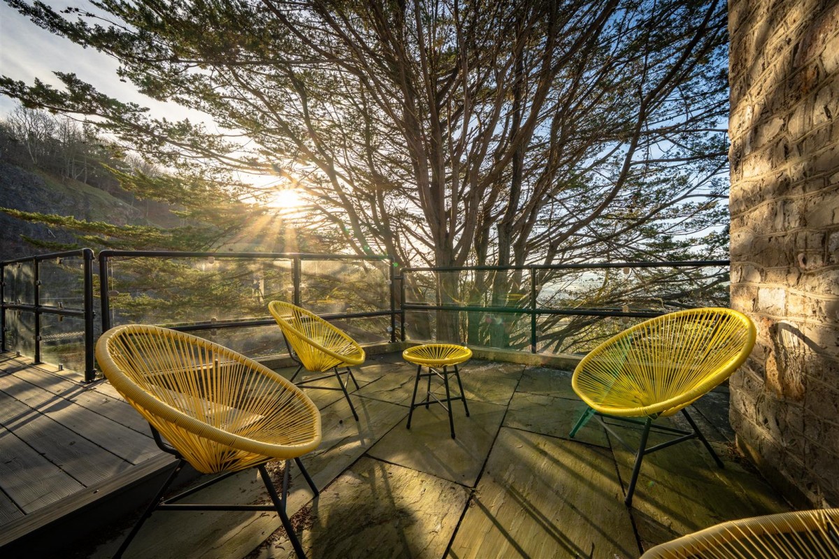 The Woodlands Estate, Cheddar