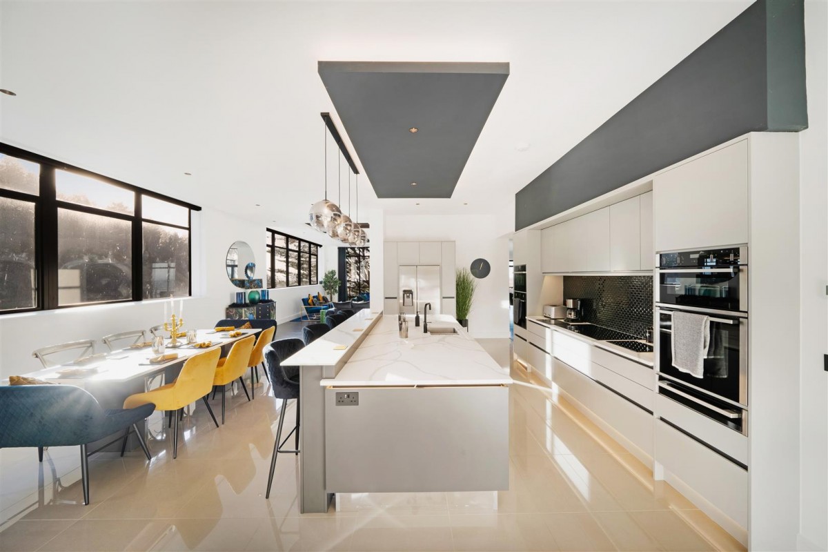 The Woodlands Estate, Cheddar