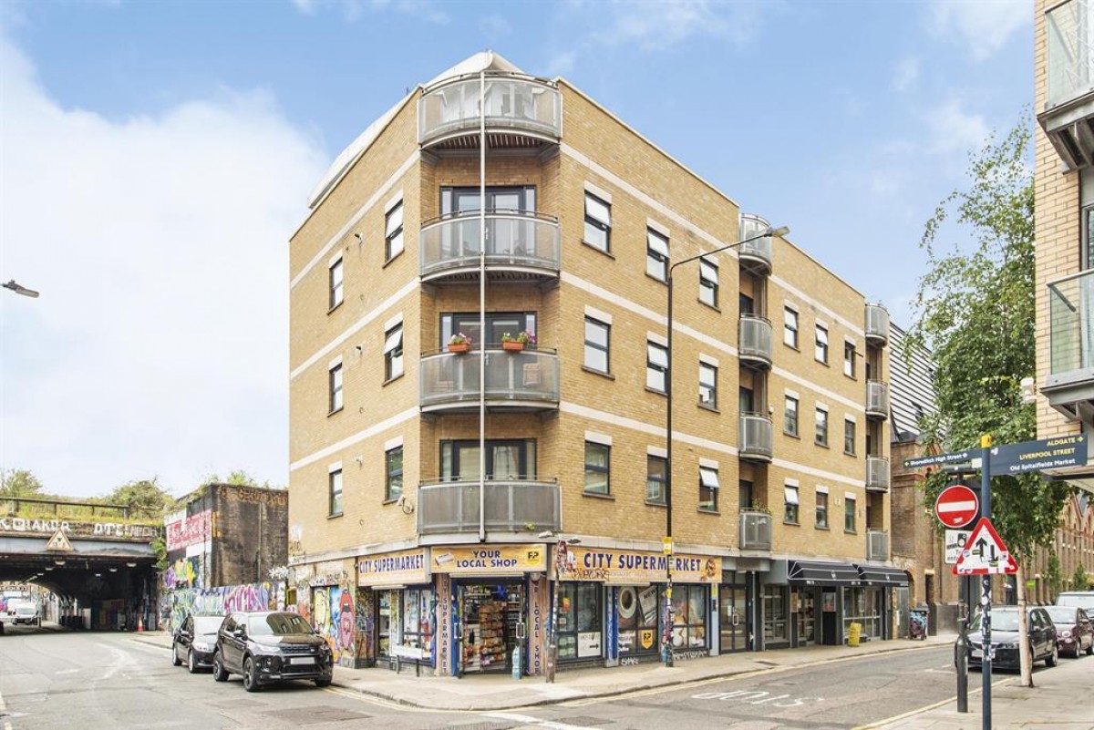 Quaker Street, Shoreditch, E1