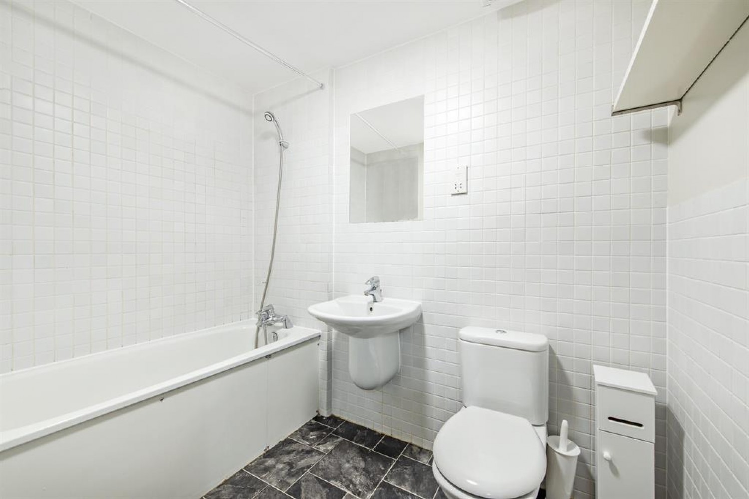 Quaker Street, Shoreditch, E1