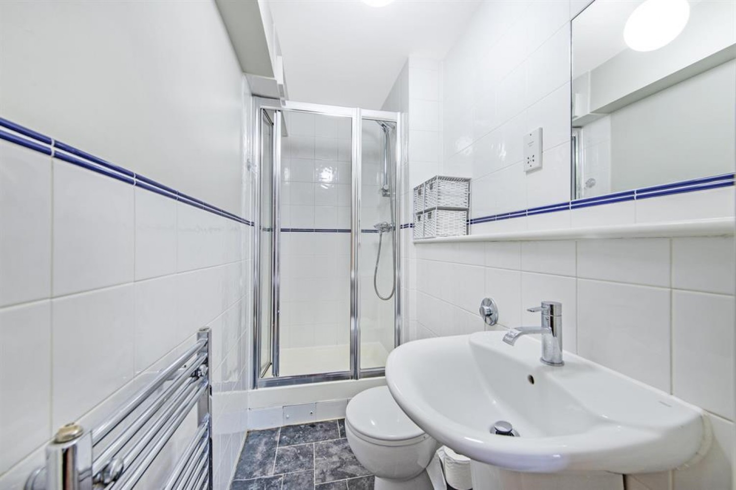 Quaker Street, Shoreditch, E1