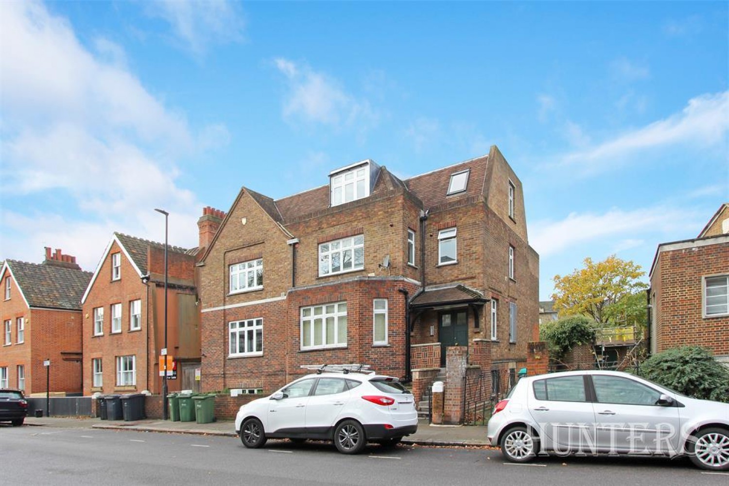 Knatchbull Road, London, SE5 9QY
