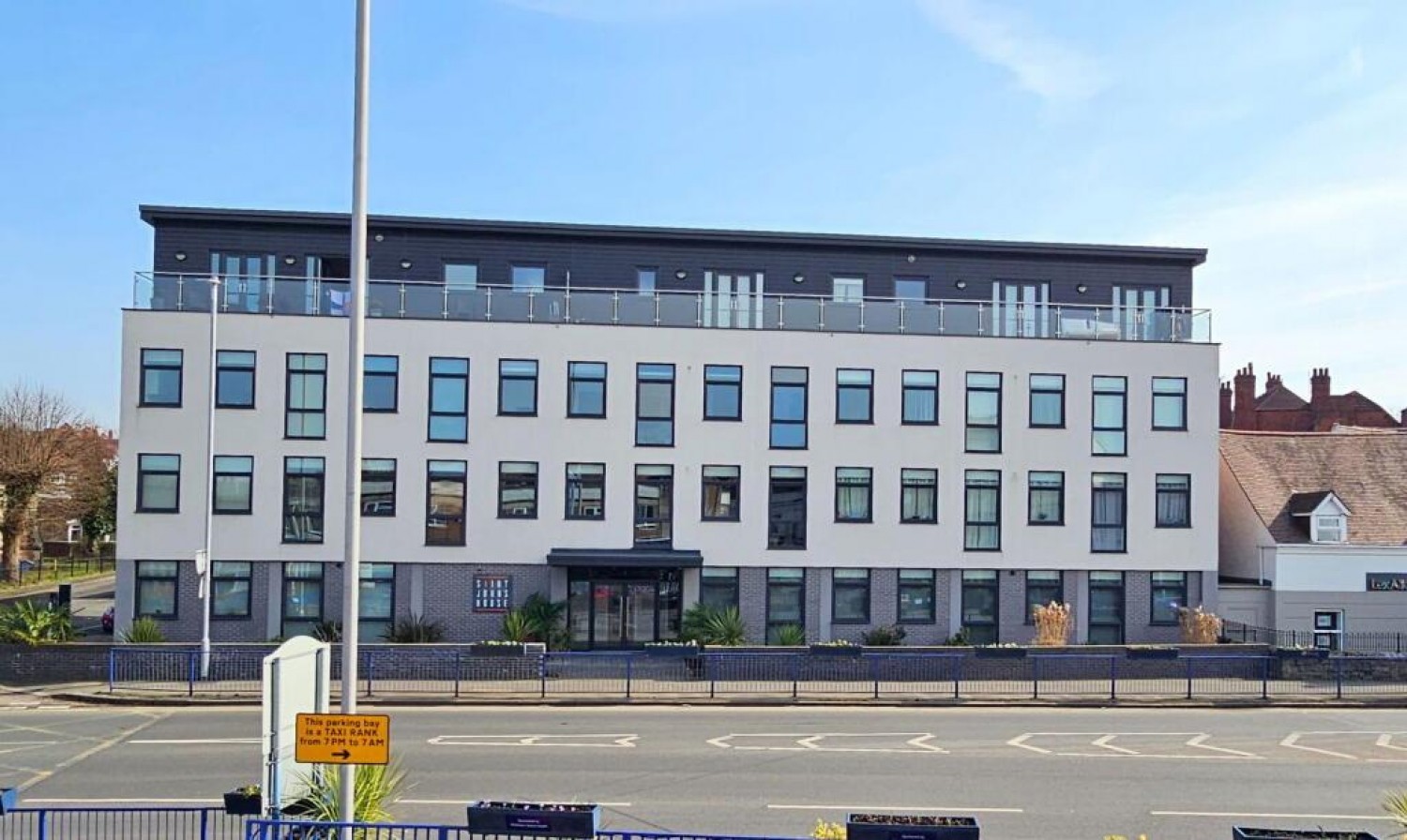 St. Johns Road, Stourbridge, DY8 1FB