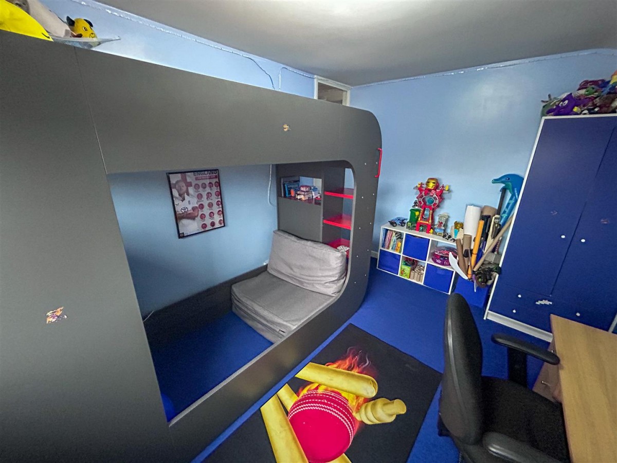 Gayfield Avenue, Brierley Hill, DY5 2SU