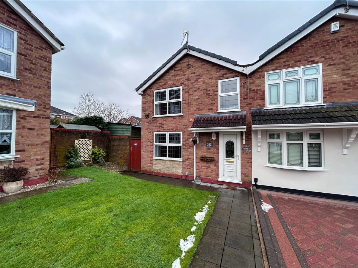 Gayfield Avenue, Brierley Hill, DY5 2SU