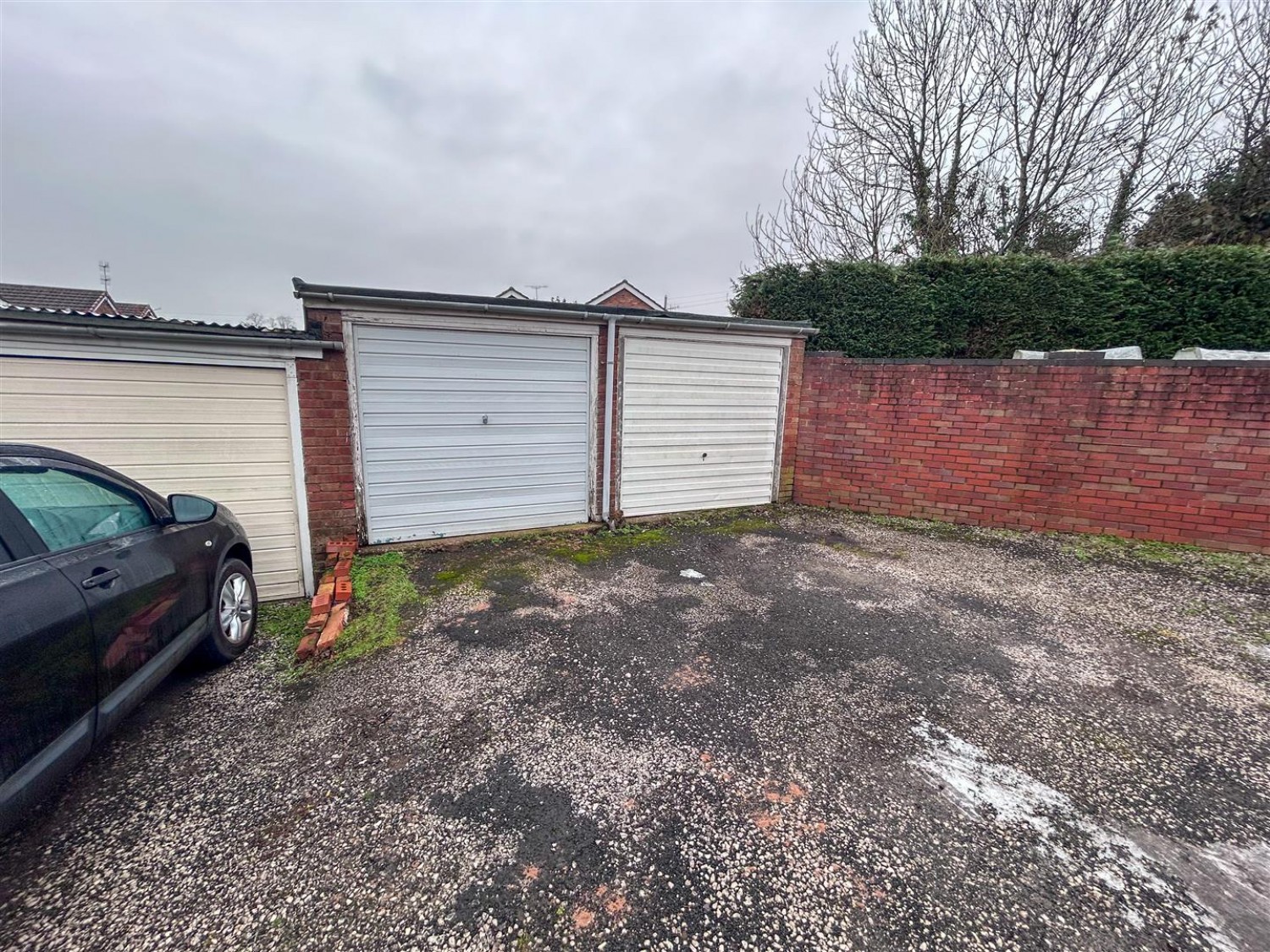 Gayfield Avenue, Brierley Hill, DY5 2SU