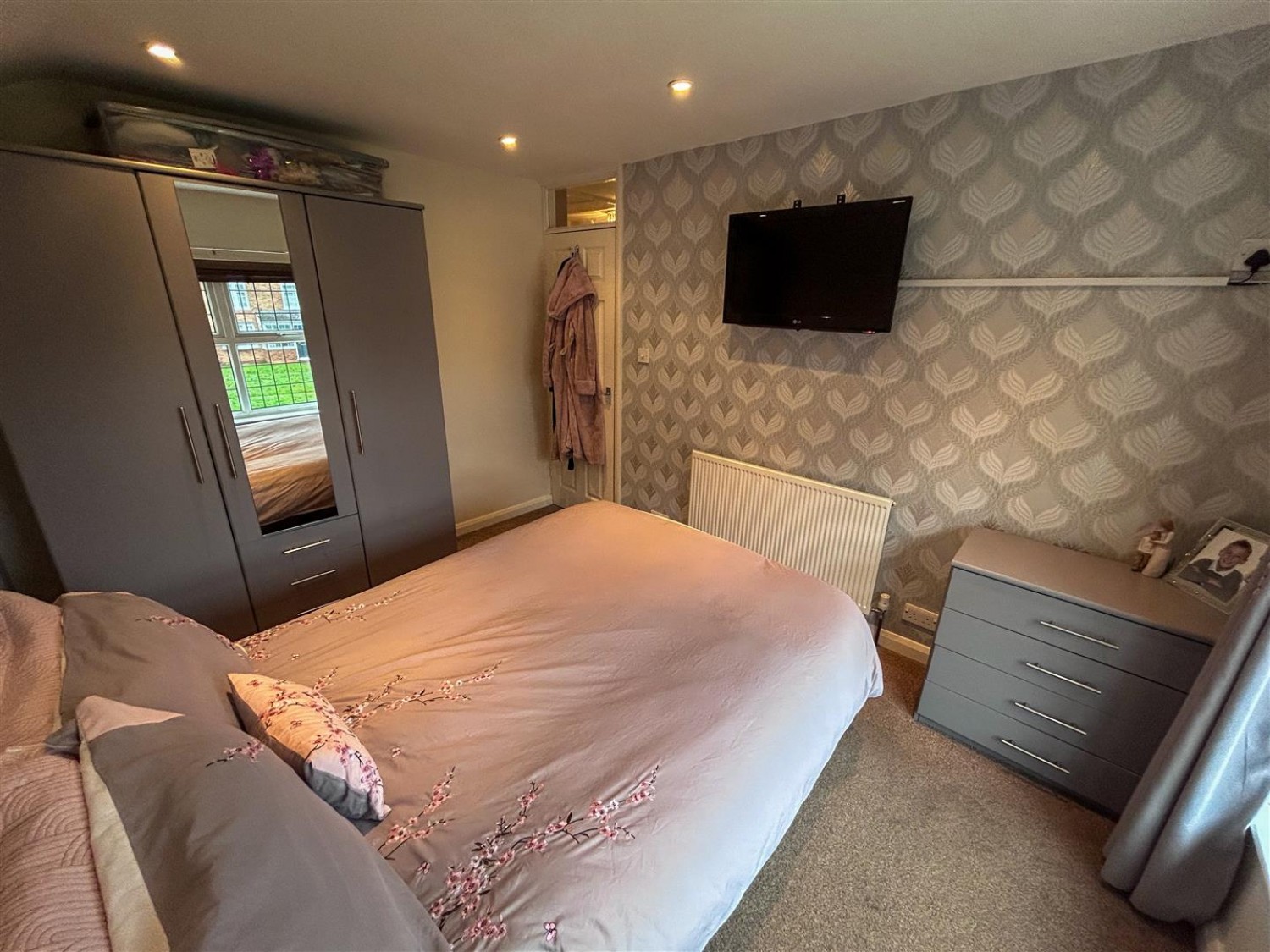 Gayfield Avenue, Brierley Hill, DY5 2SU