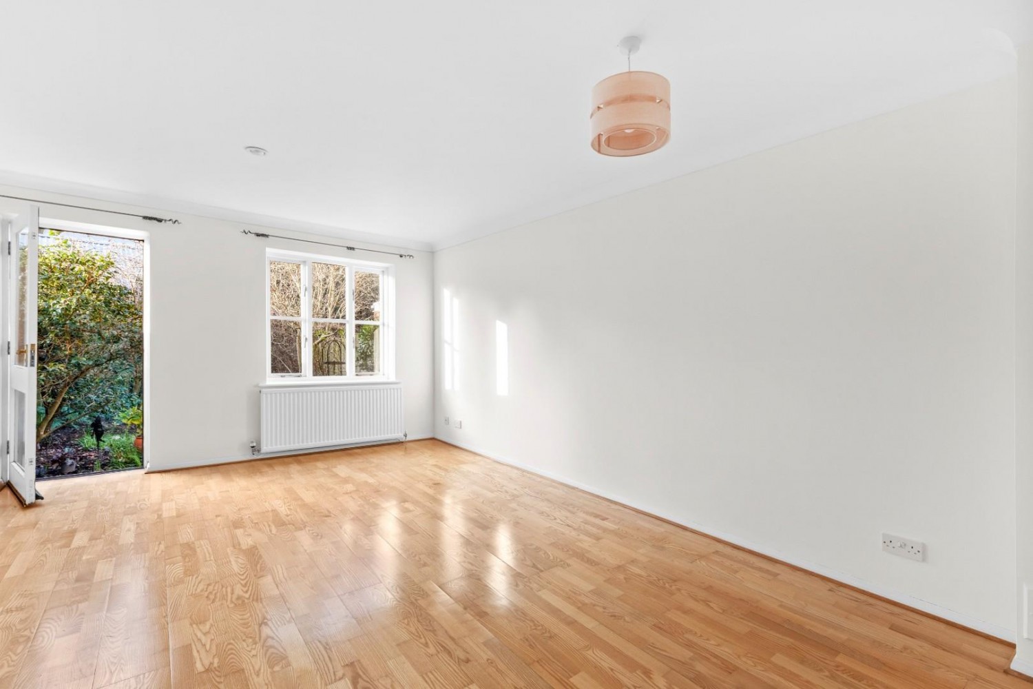 Bell Close, Beaconsfield, Buckinghamshire, HP9 1AT