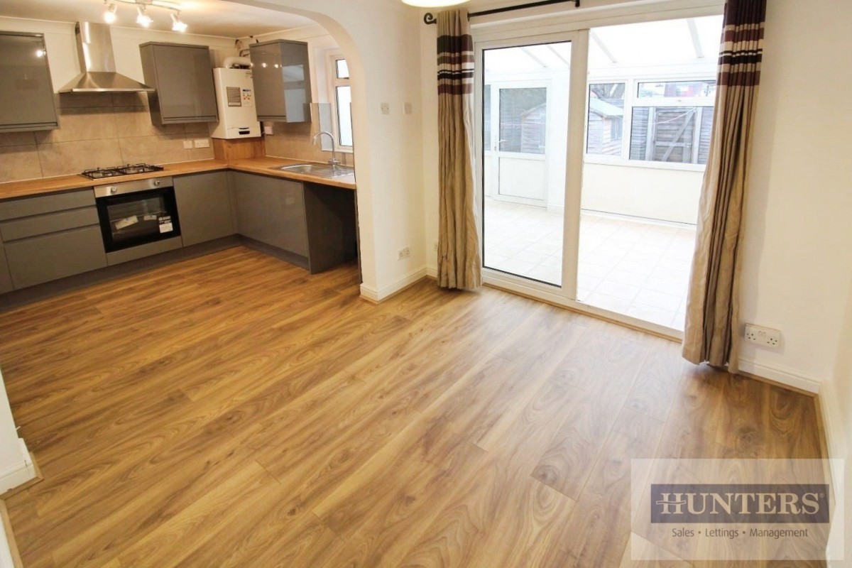 Douglas Road, Welling