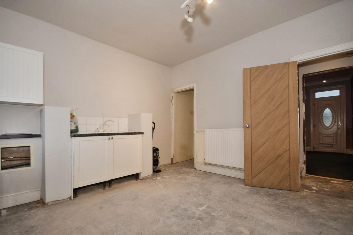 Hollin Hill Road, Clowne, Chesterfield, S43 4AX