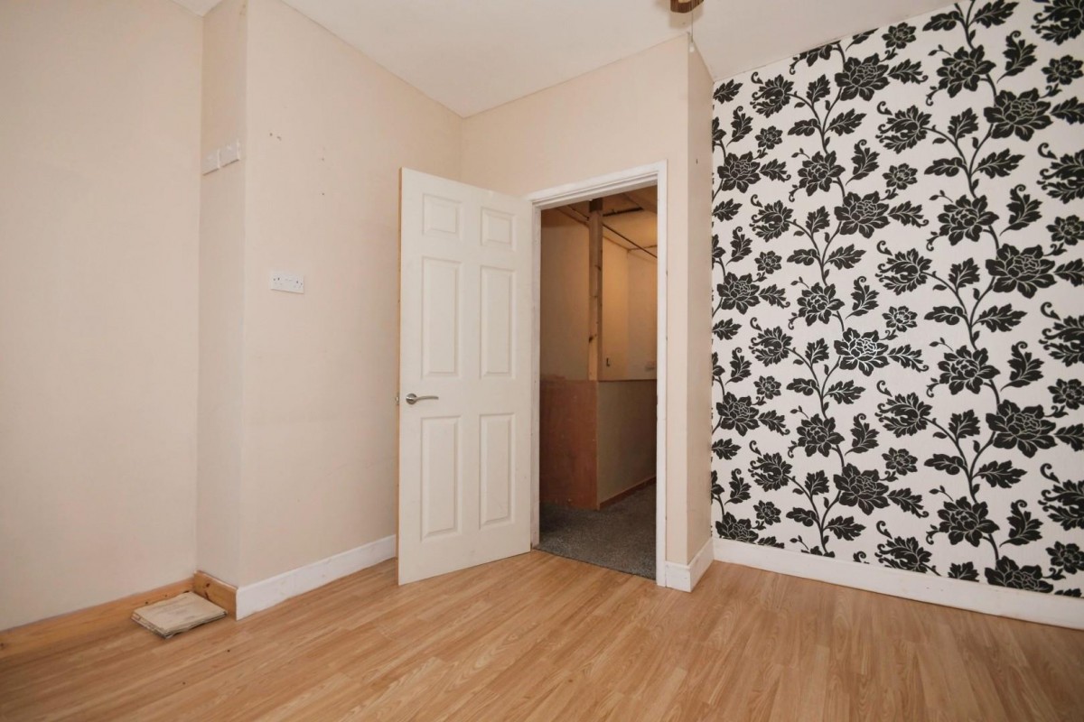 Hollin Hill Road, Clowne, Chesterfield, S43 4AX