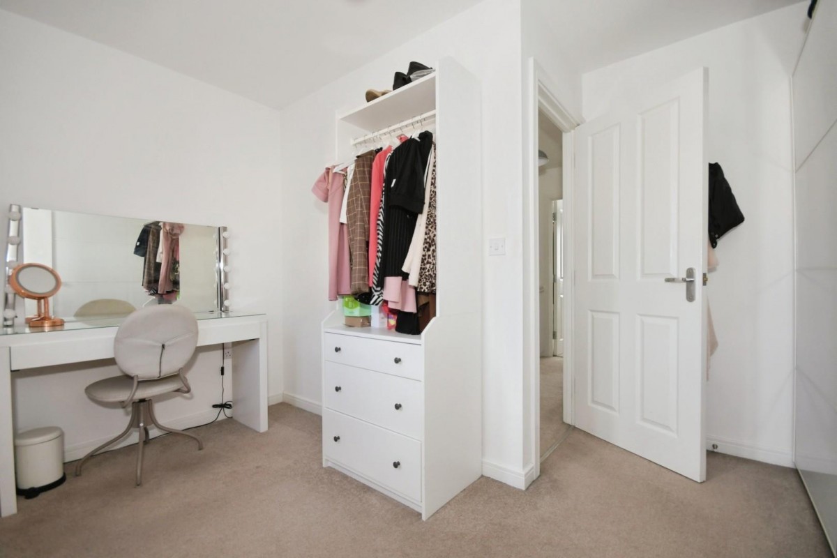 Vicarage Walk, Clowne, Chesterfield, S43 4FH