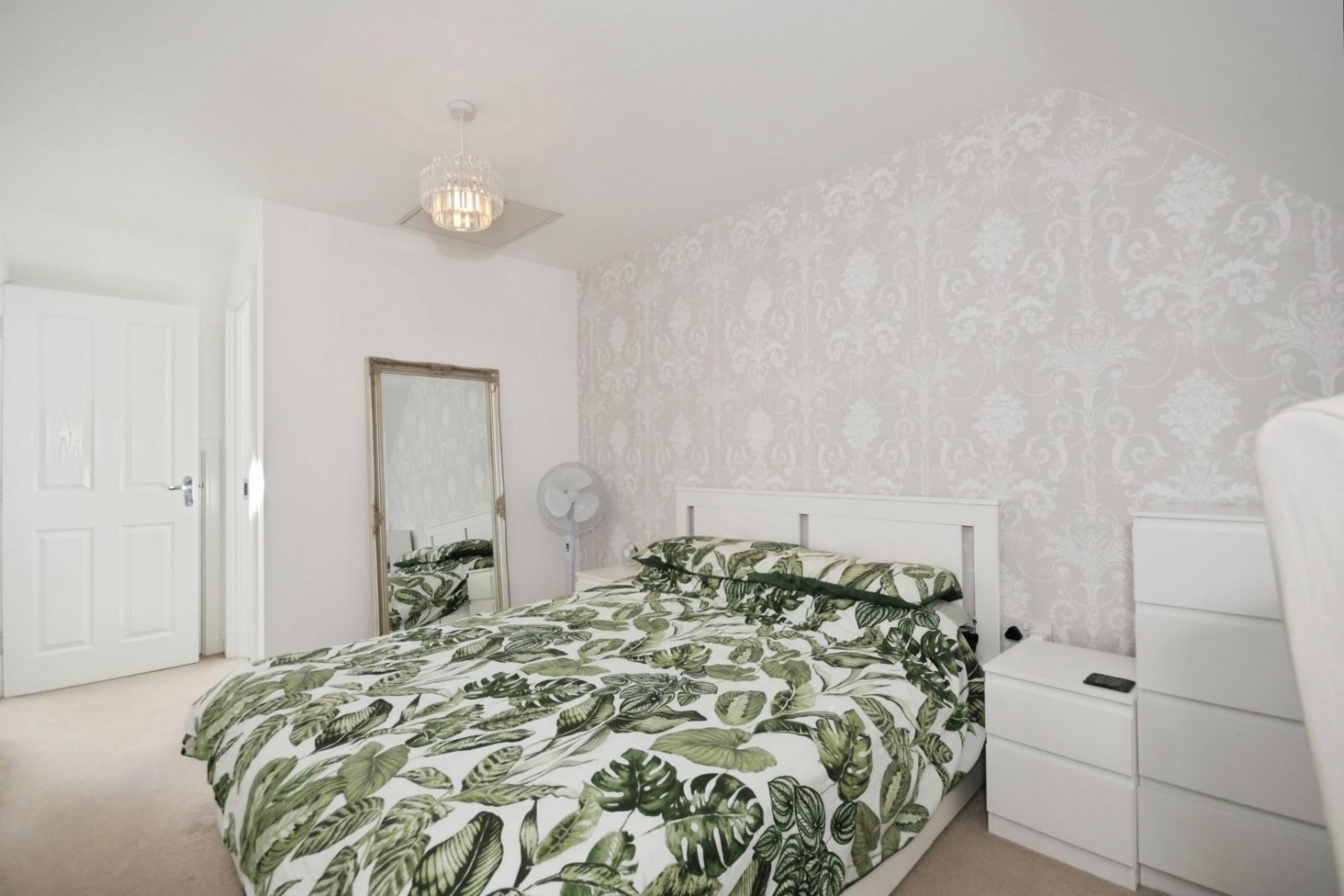 Vicarage Walk, Clowne, Chesterfield, S43 4FH