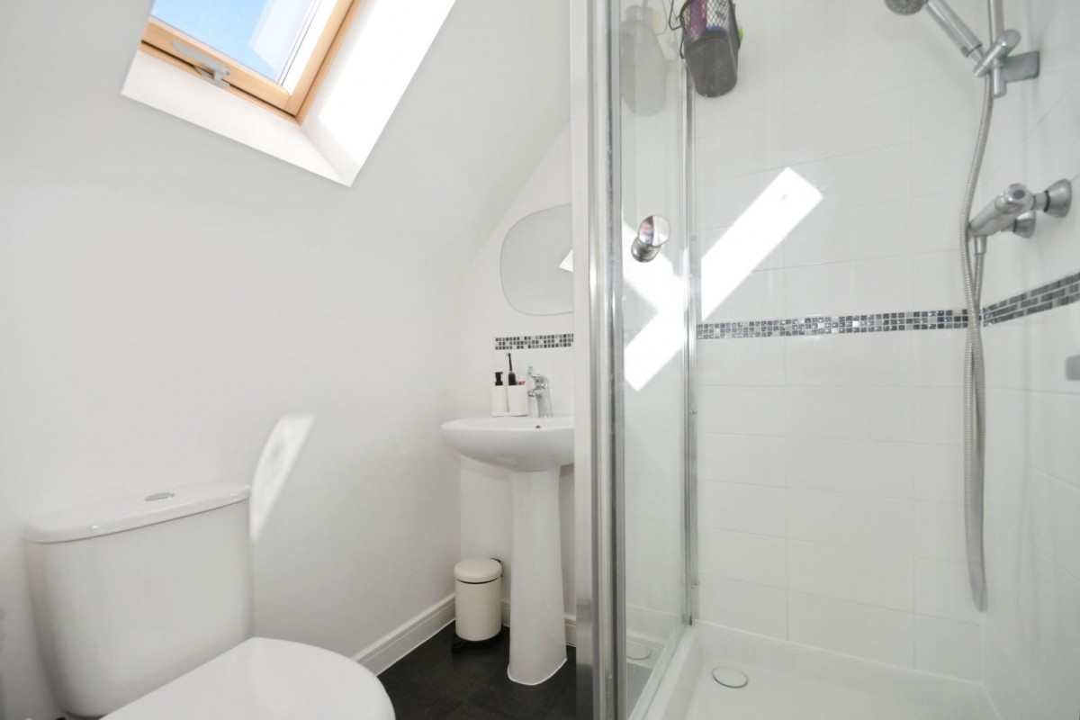 Vicarage Walk, Clowne, Chesterfield, S43 4FH