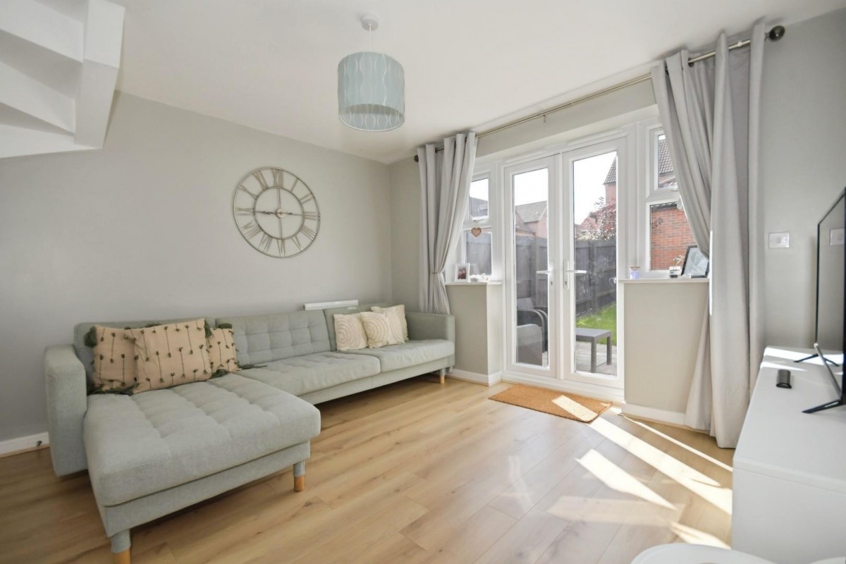 Vicarage Walk, Clowne, Chesterfield, S43 4FH