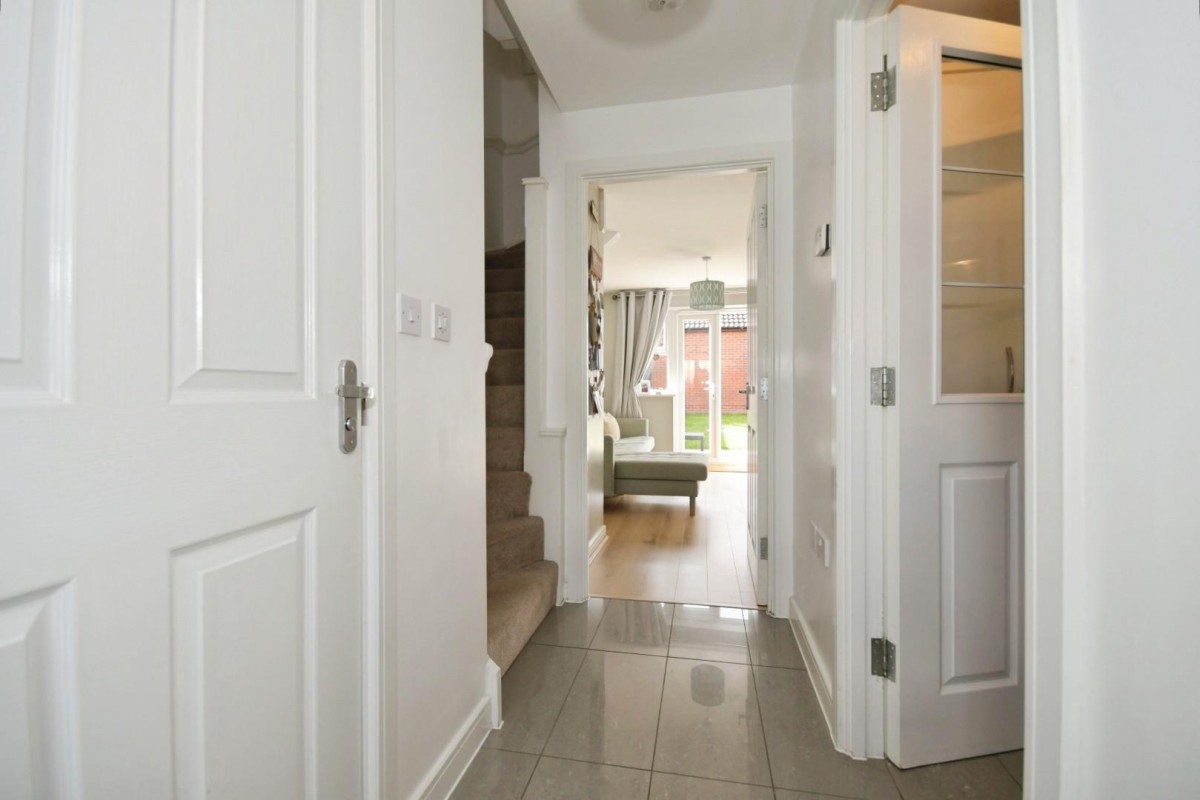 Vicarage Walk, Clowne, Chesterfield, S43 4FH