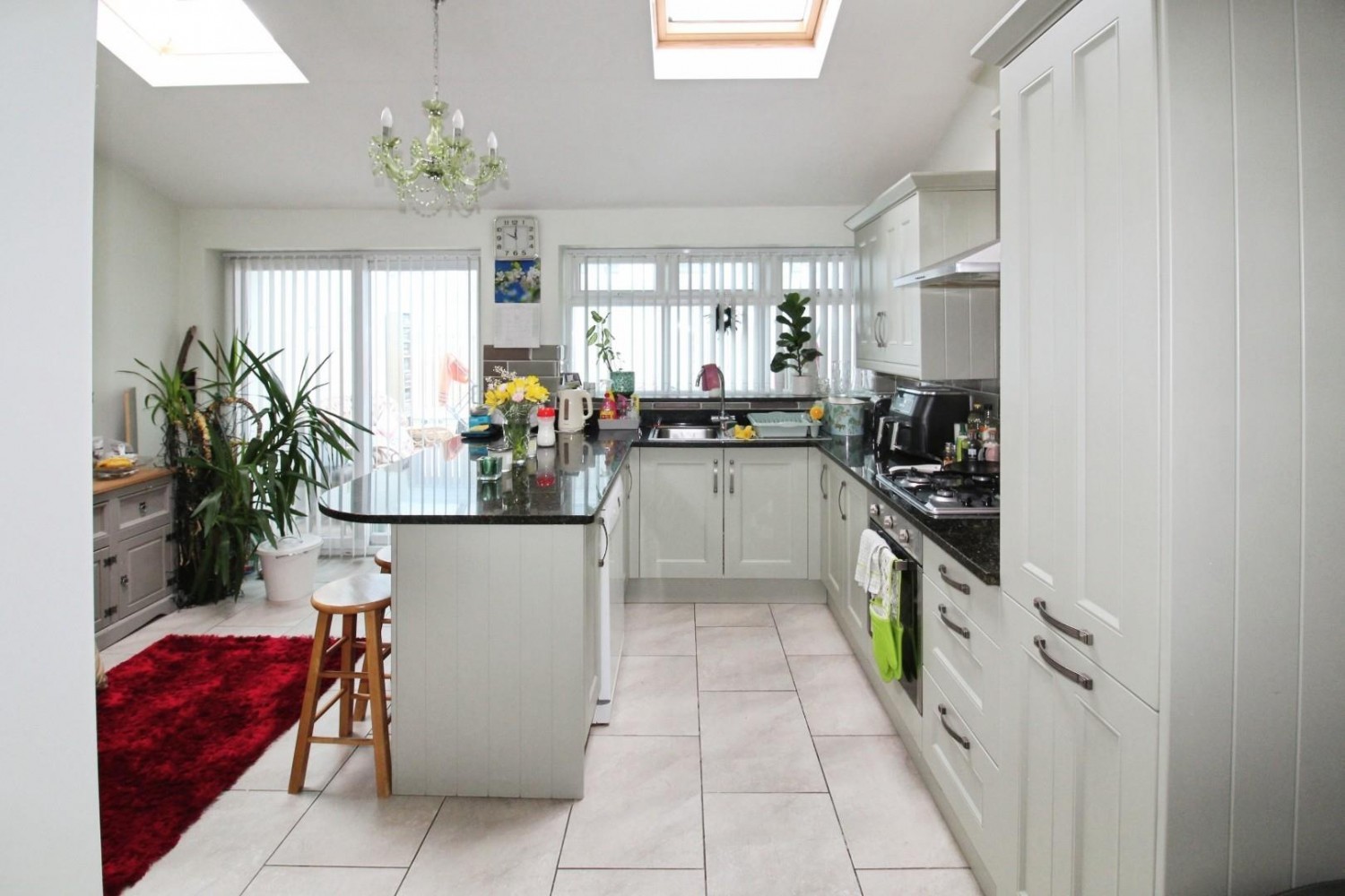 Eightlands Lane, Bramley, LS13 2BT