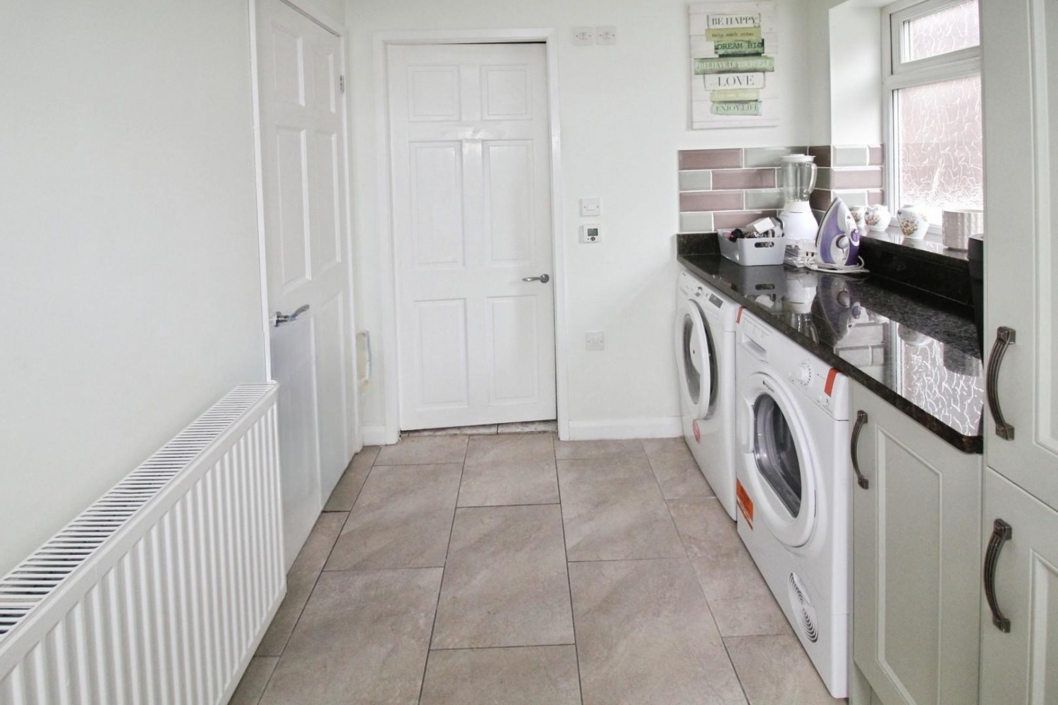 Eightlands Lane, Bramley, LS13 2BT