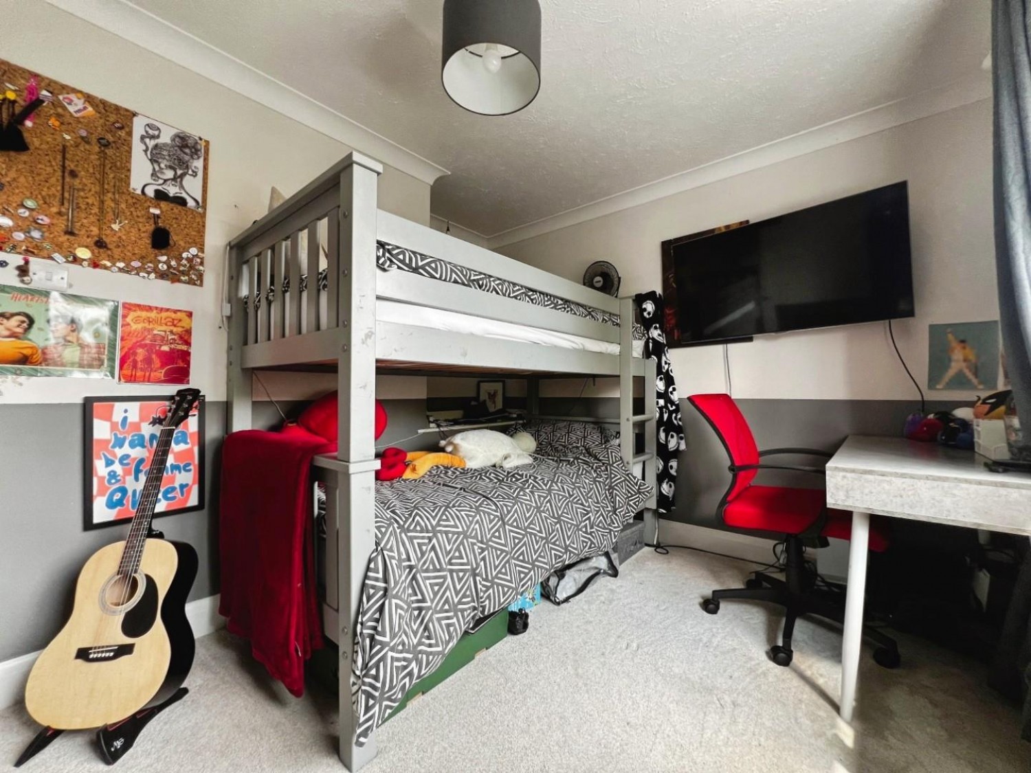 The Bulrushes, Ashford