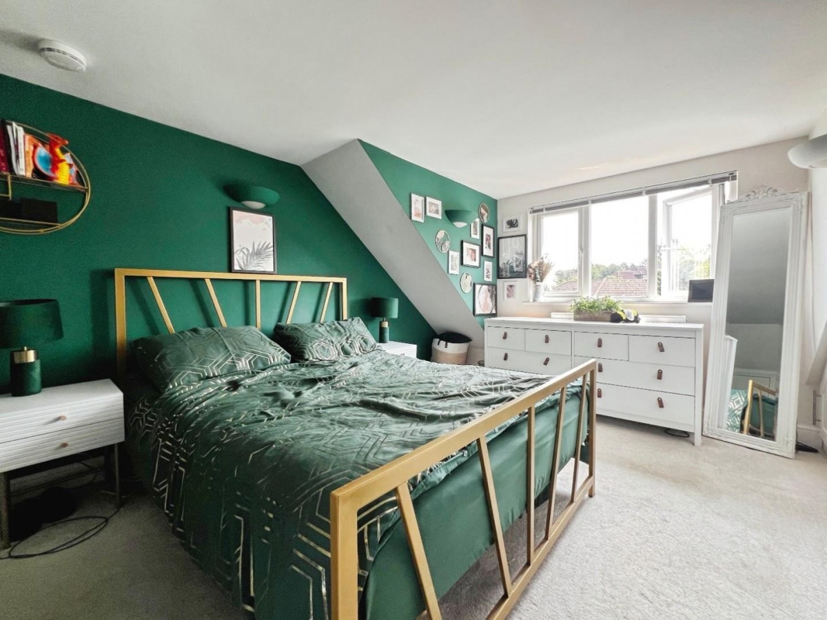 The Bulrushes, Ashford