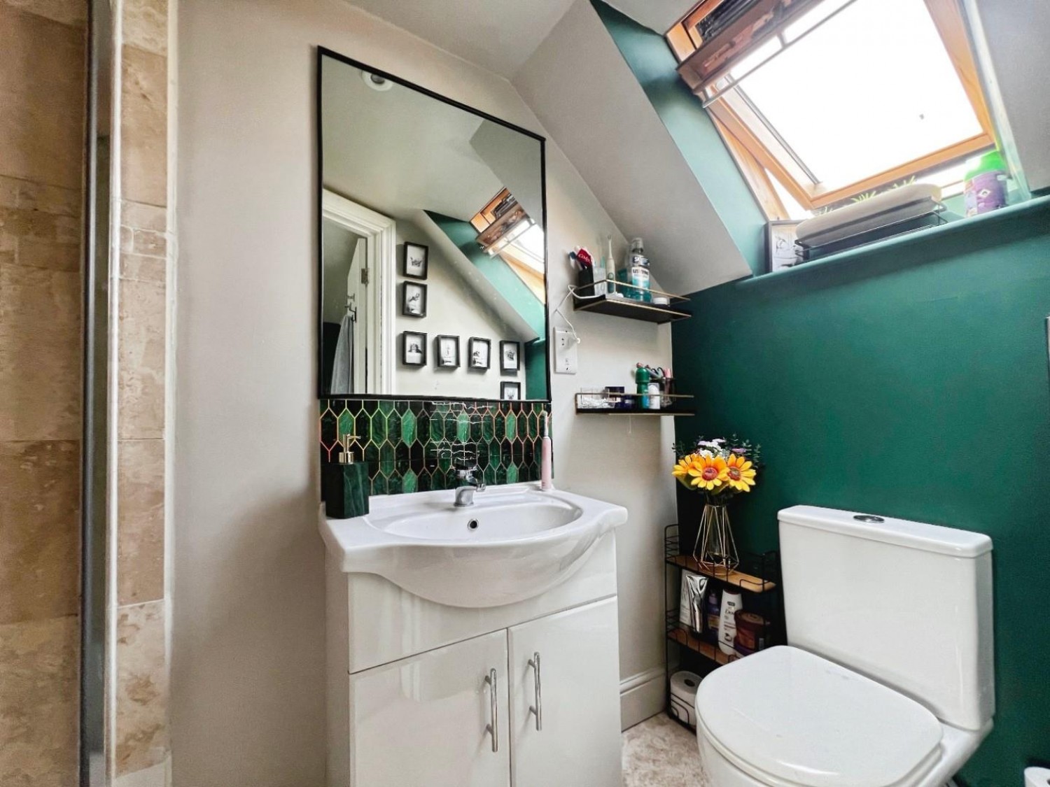 The Bulrushes, Ashford