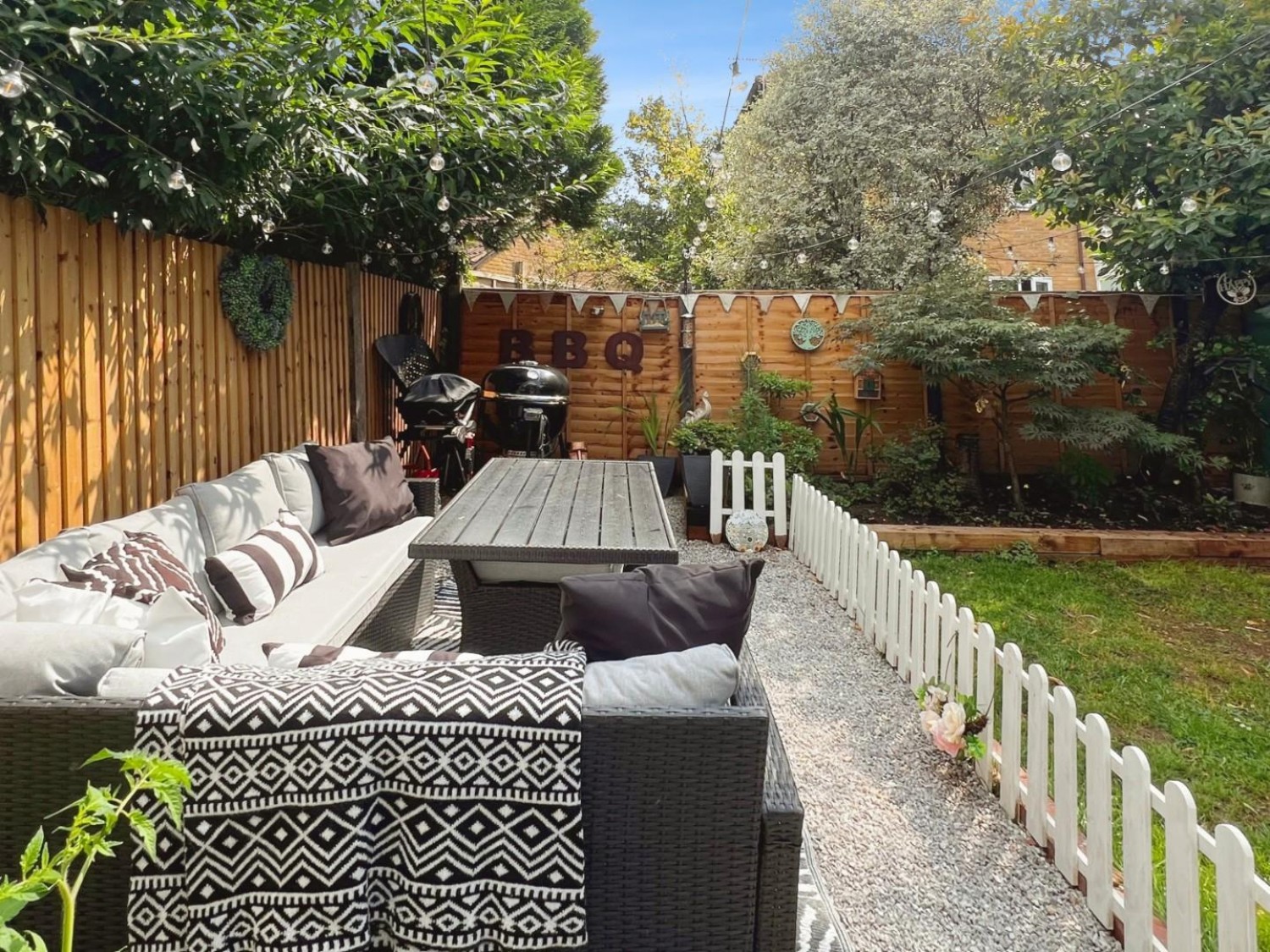 The Bulrushes, Ashford