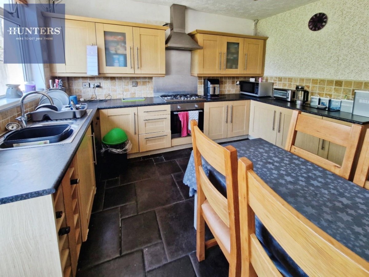 Duffryn Crescent, Llanharan, Pontyclun