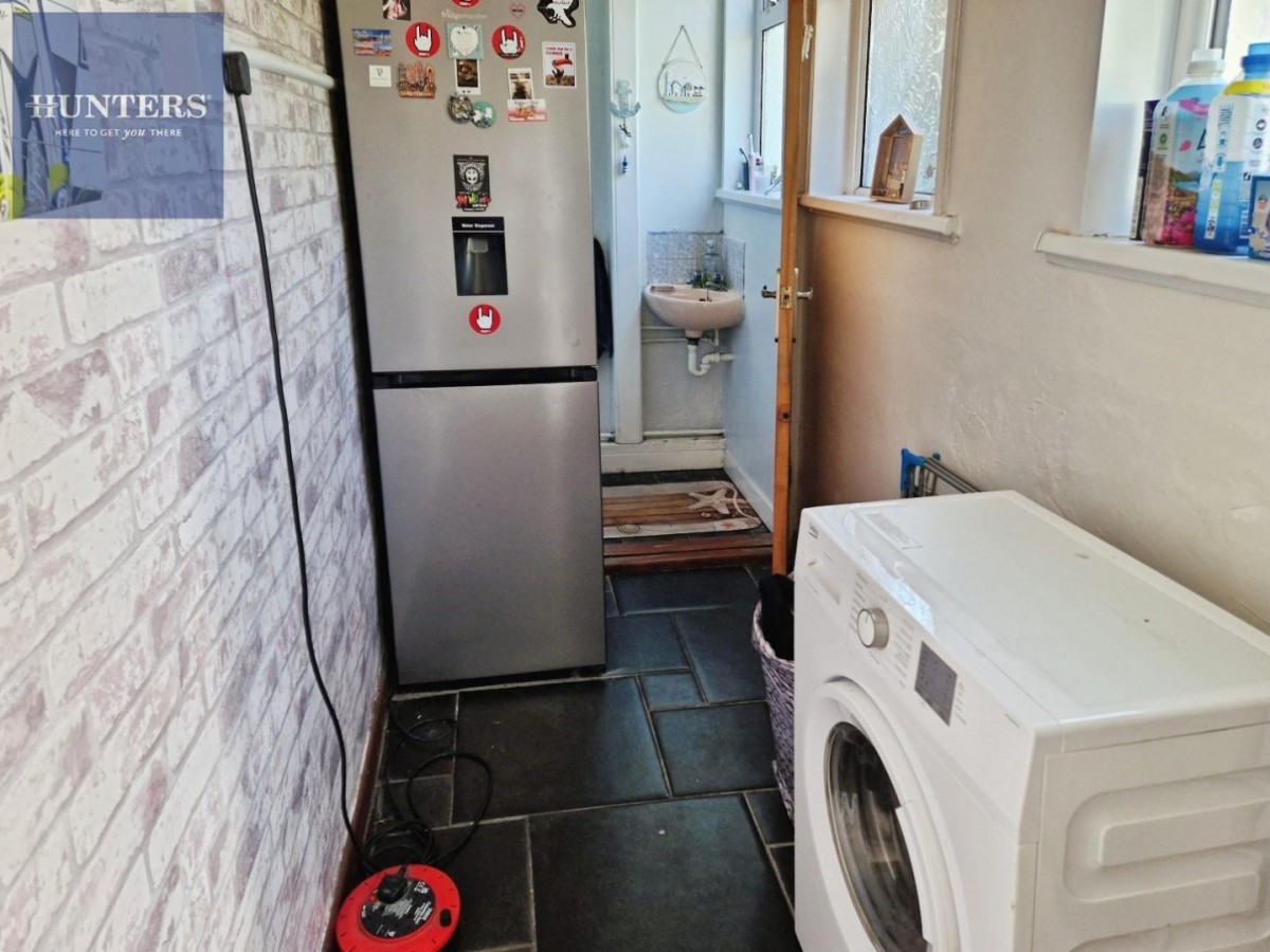 Duffryn Crescent, Llanharan, Pontyclun