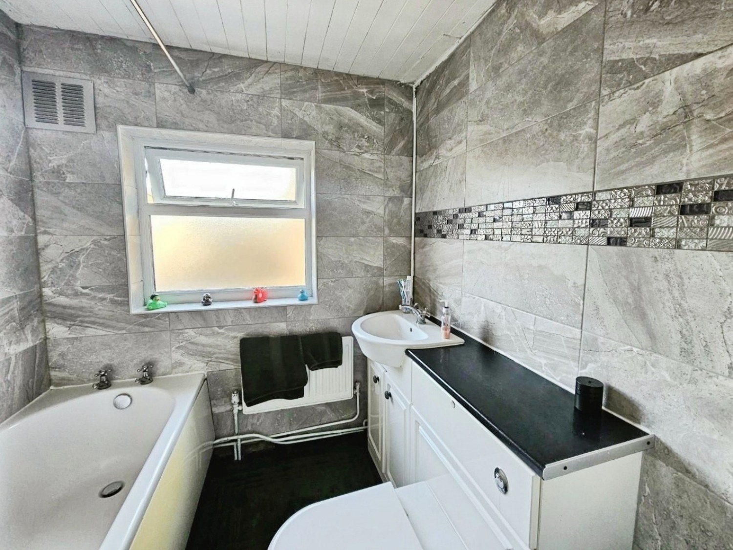 Rosebery Park, Dursley