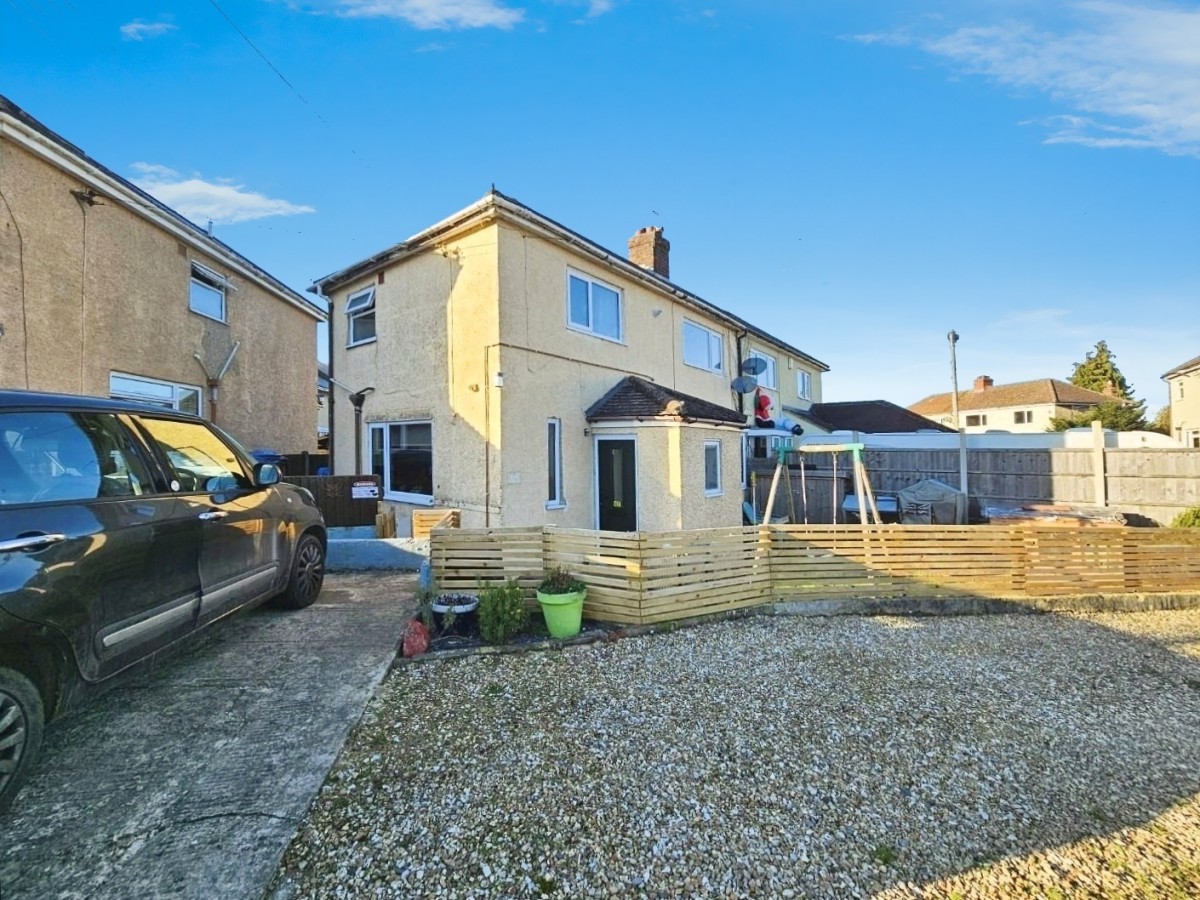 Rosebery Park, Dursley