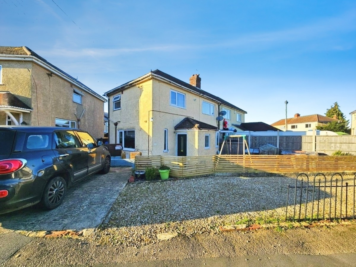 Rosebery Park, Dursley