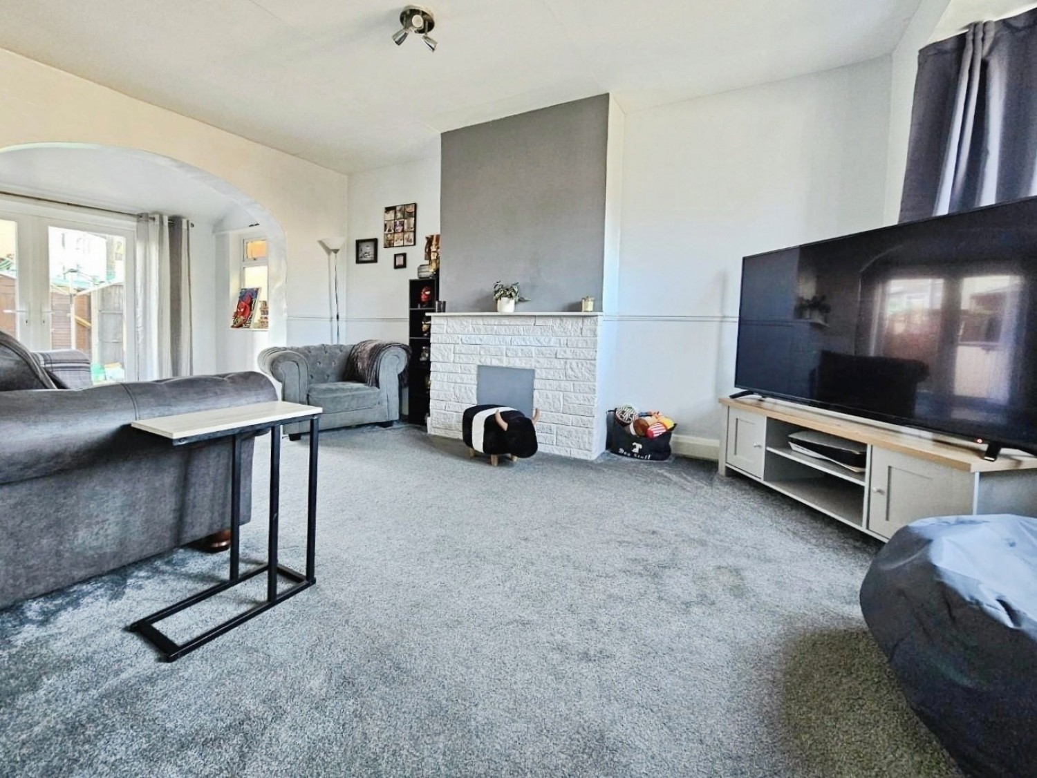 Rosebery Park, Dursley