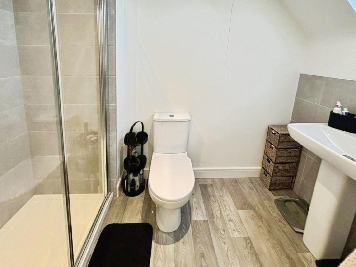 Insley Avenue, Lichfield, WS14 0FE